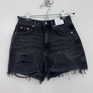 NWT TopShop High Waisted Mom Shorts Denim Black Size US2​